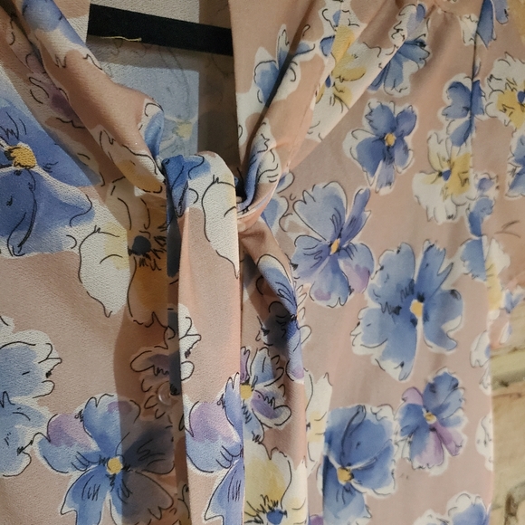 Vintage Top w/ Sash - Picture 8 of 11